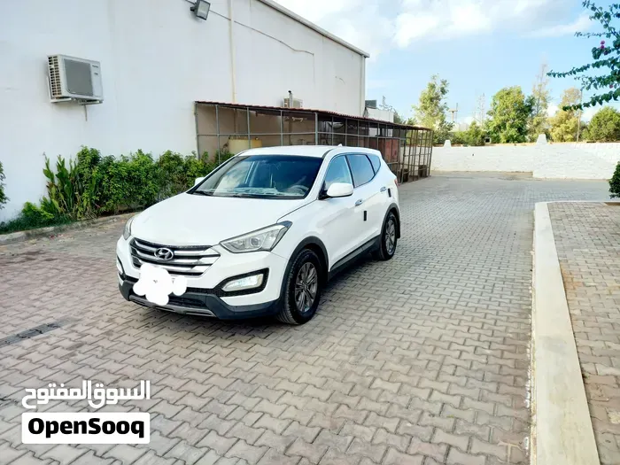 Hyundai Santa Fe 2014 photo 3
