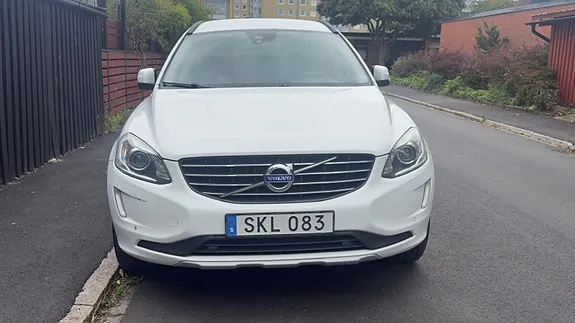 Volvo Xc60 2016 photo 2