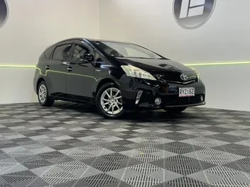 Toyota Prius 2014 photo 2