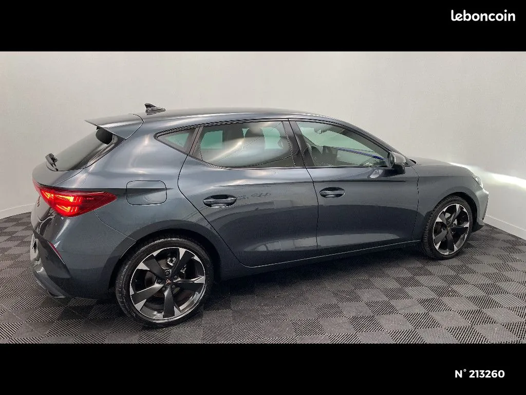 Cupra Leon 2025 photo 5
