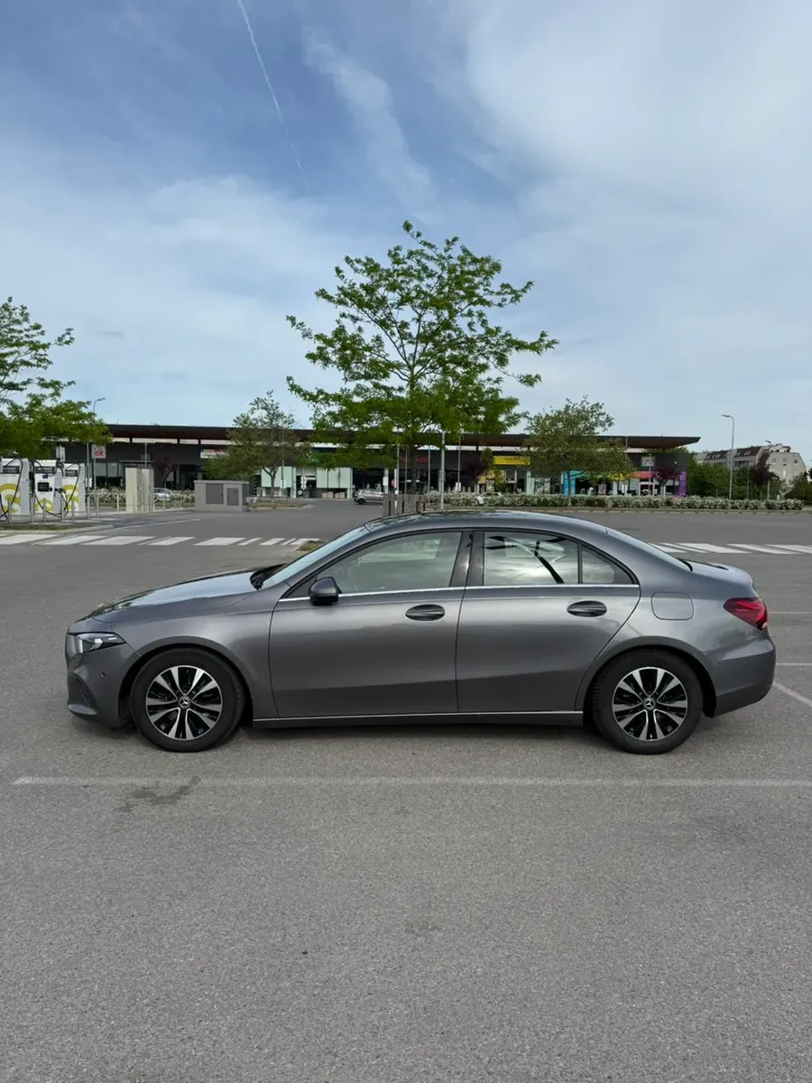 Mercedes-Benz A-Class 2022 photo 3
