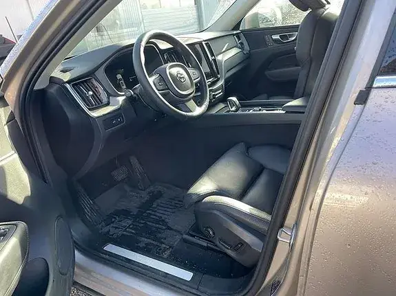 Volvo Xc60 2024 photo 5
