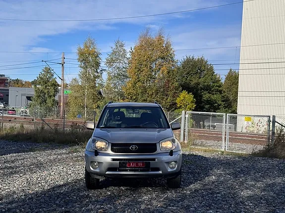 Toyota Rav4 2004 photo 2