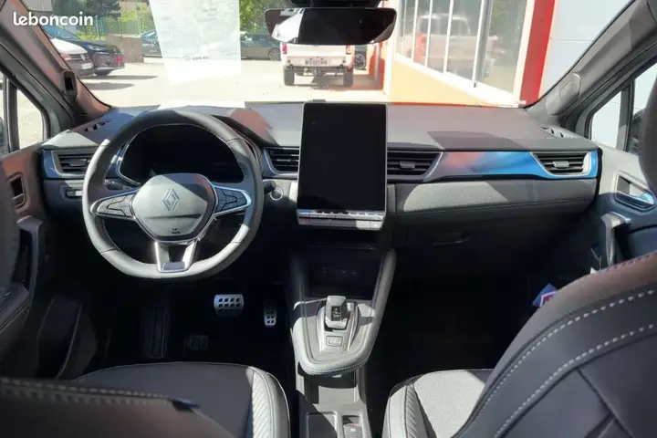 Renault Captur 2026 photo 3