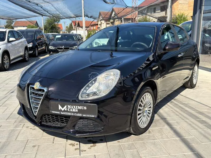 Alfa Romeo Giulietta 2011 photo 3