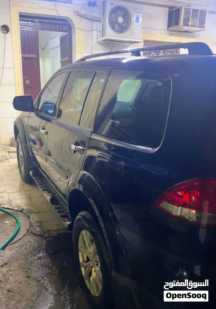 Mitsubishi Pajero 2014 photo 4