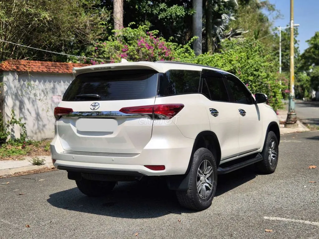Toyota Fortuner 2020 photo 3