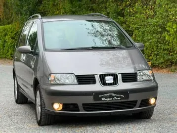 Seat Alhambra 2009 photo 2