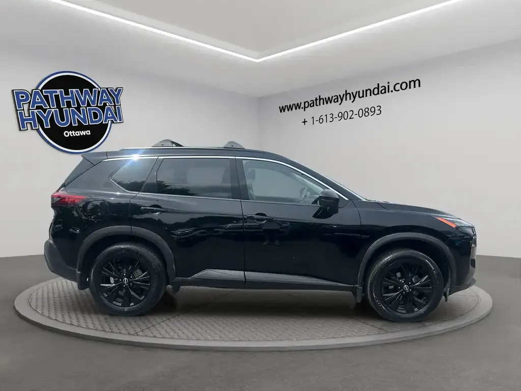 Nissan Rogue 2023 photo 3