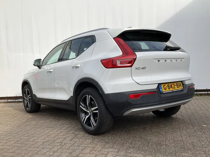 Volvo Xc40 2019 photo 2