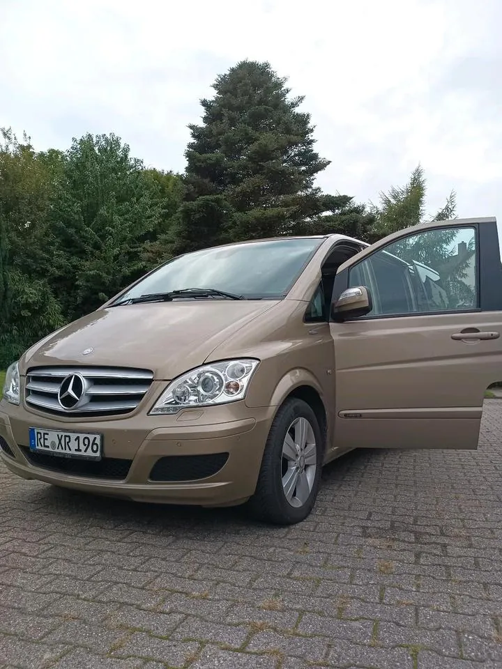 Mercedes-Benz Viano
