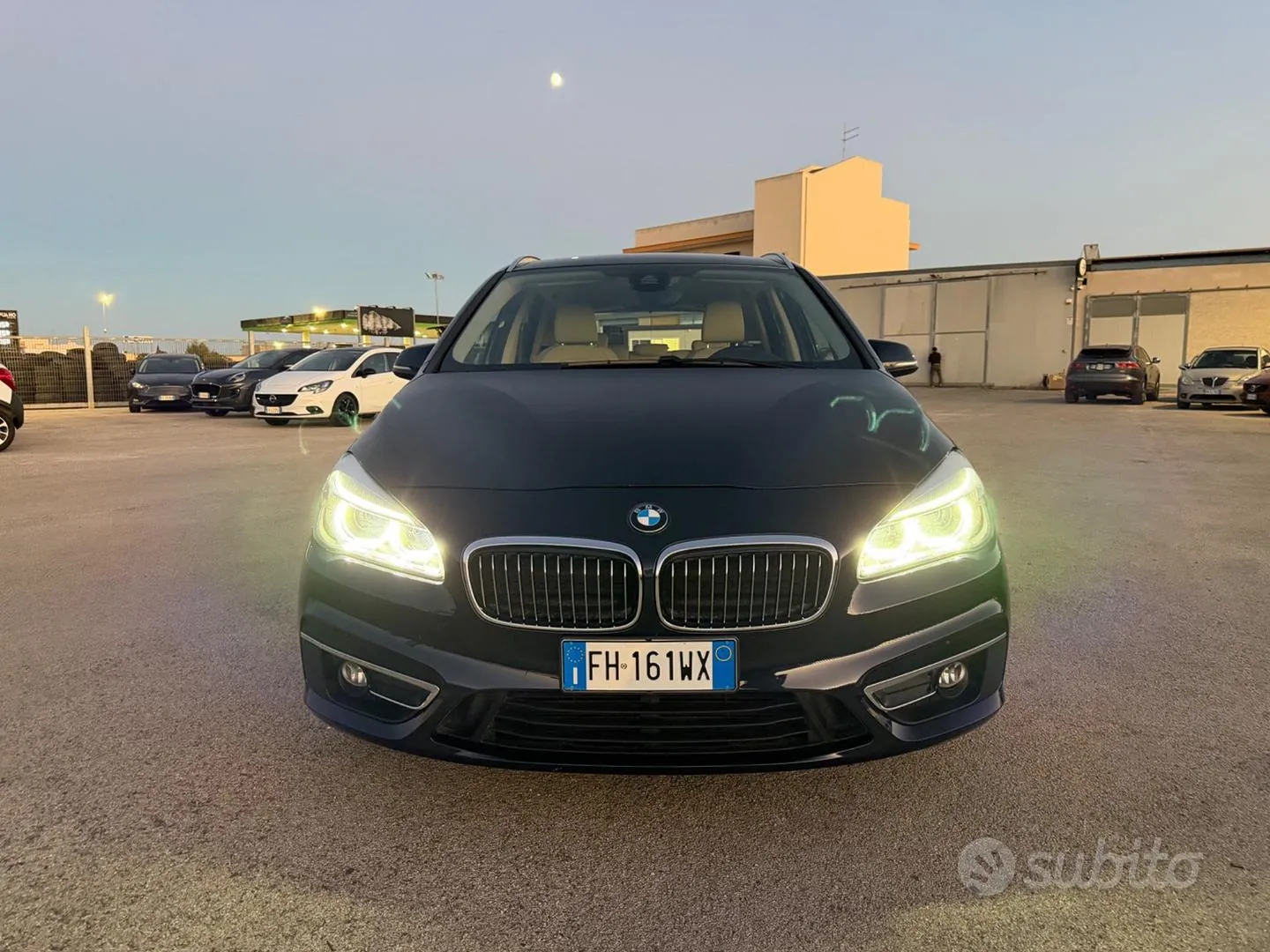 BMW 2 Series Active Tourer 2017 photo 2