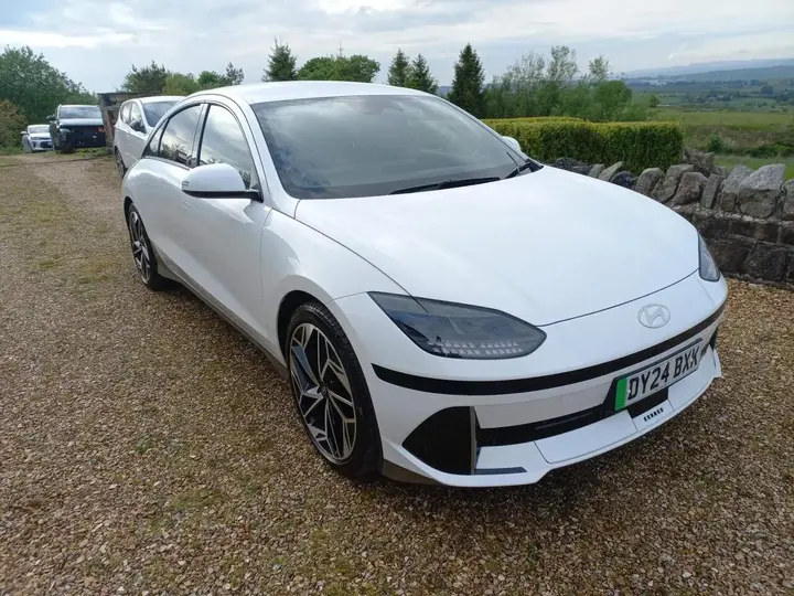Hyundai Ioniq 6