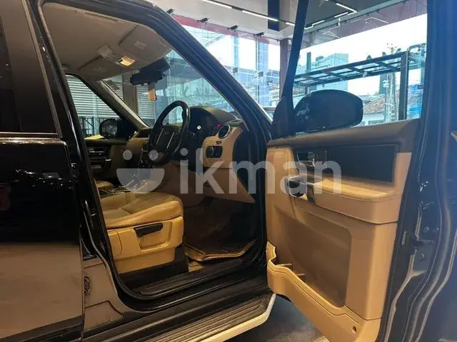 Land Rover Discovery 2015 photo 4