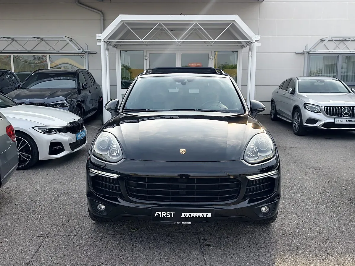 Porsche Cayenne 2015 photo 2