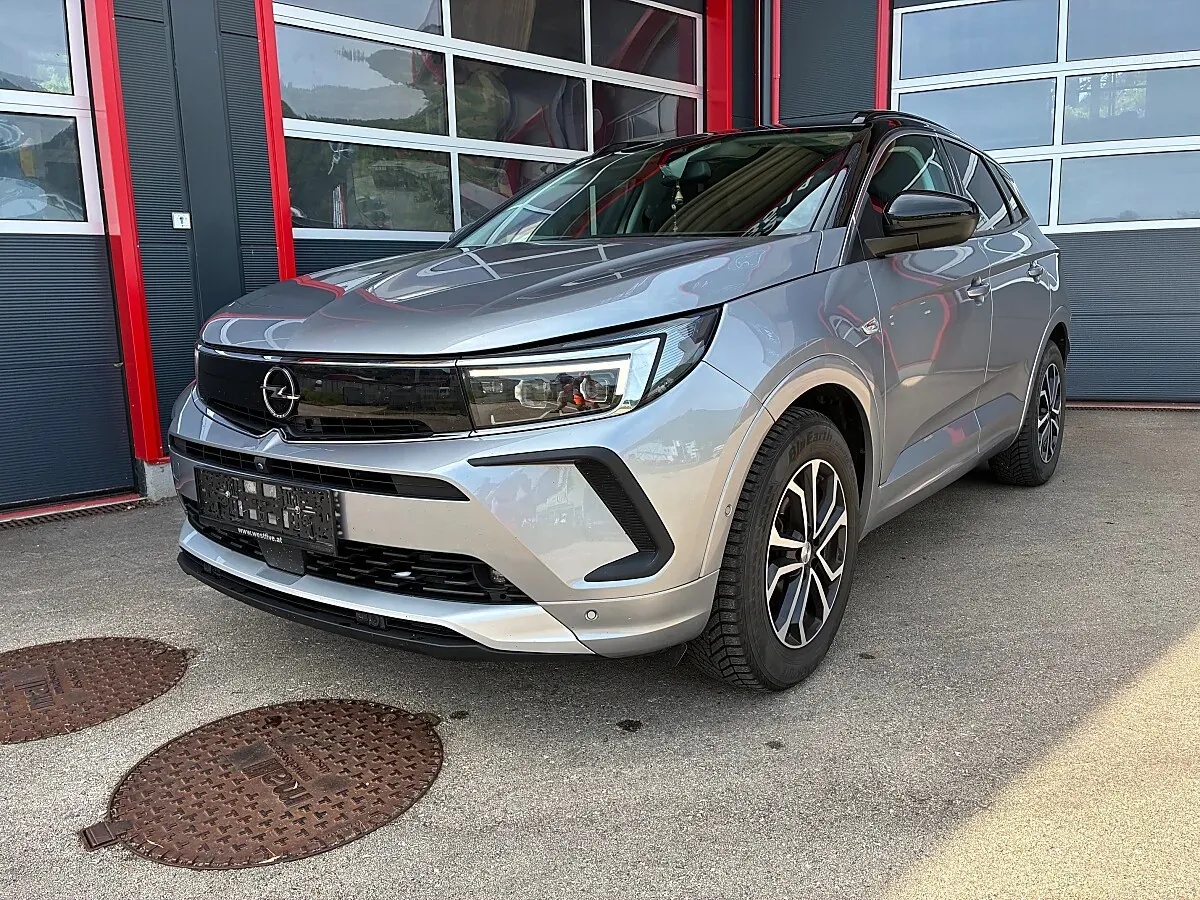 Opel Grandland 2022 photo 2