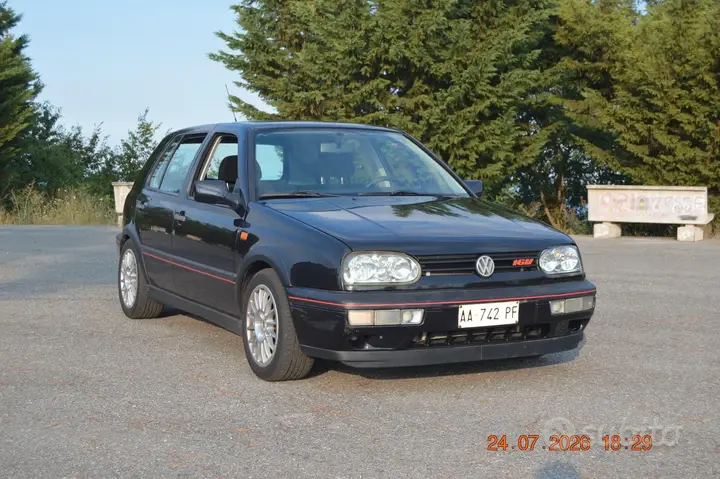 Volkswagen Golf 1994 photo 2