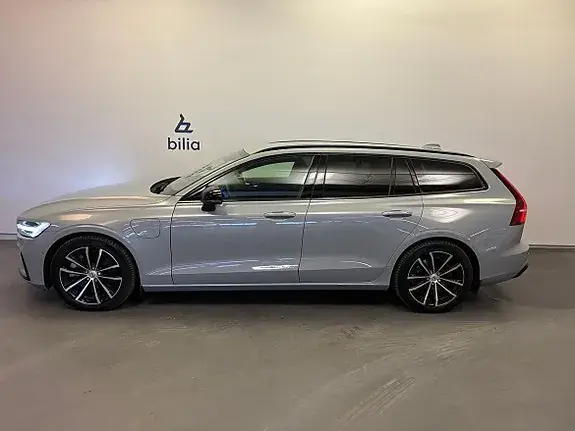 Volvo V60 2025 photo 3