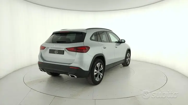 Mercedes-Benz Gla 2026 photo 3