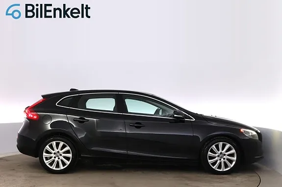 Volvo V40 2013 photo 2
