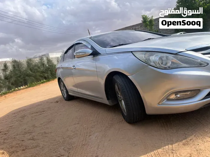 Hyundai Sonata 2012 photo 3