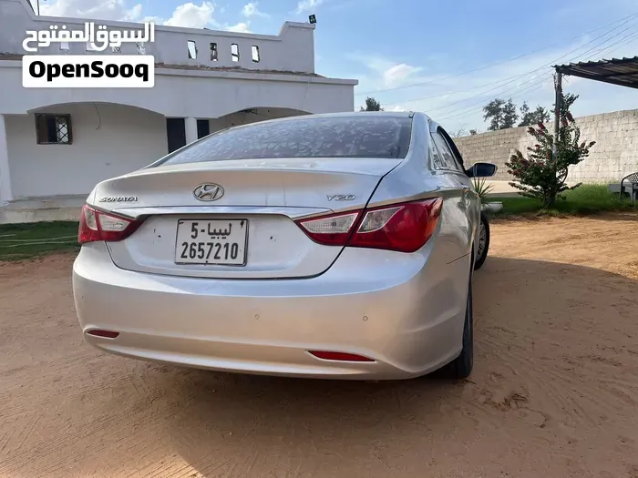 Hyundai Sonata 2012 photo 4