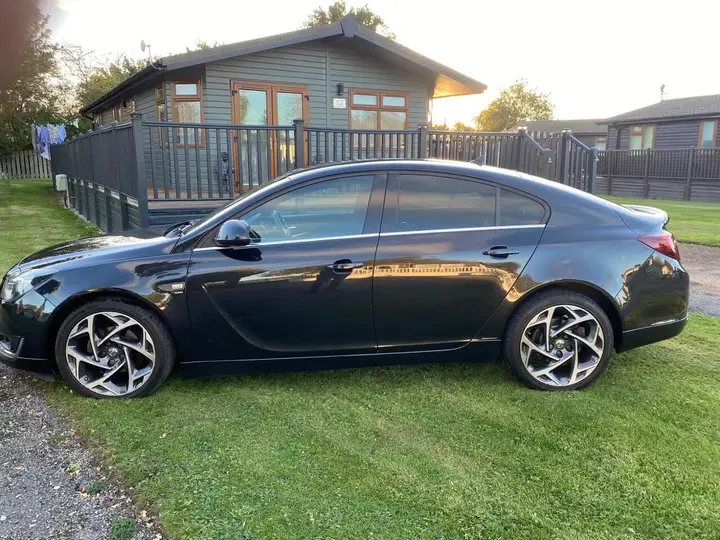 Vauxhall Insignia 2016 photo 4
