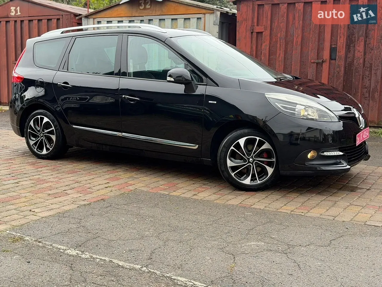 Renault Grand Scenic 2015 photo 3