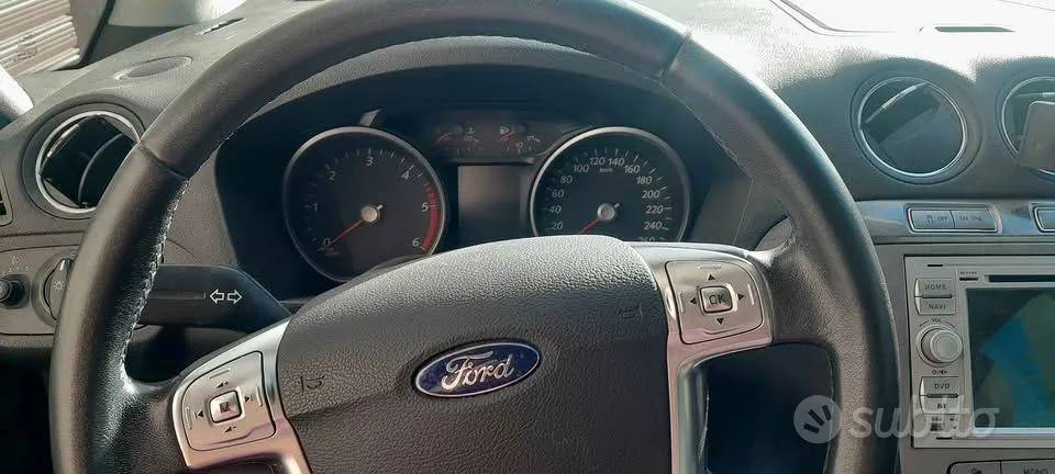Ford S-Max 2005 photo 4