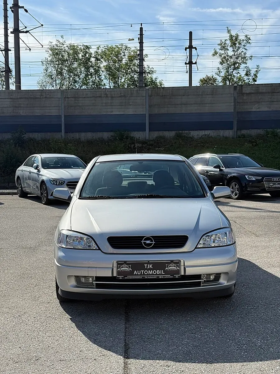 Opel Astra 2001 photo 2