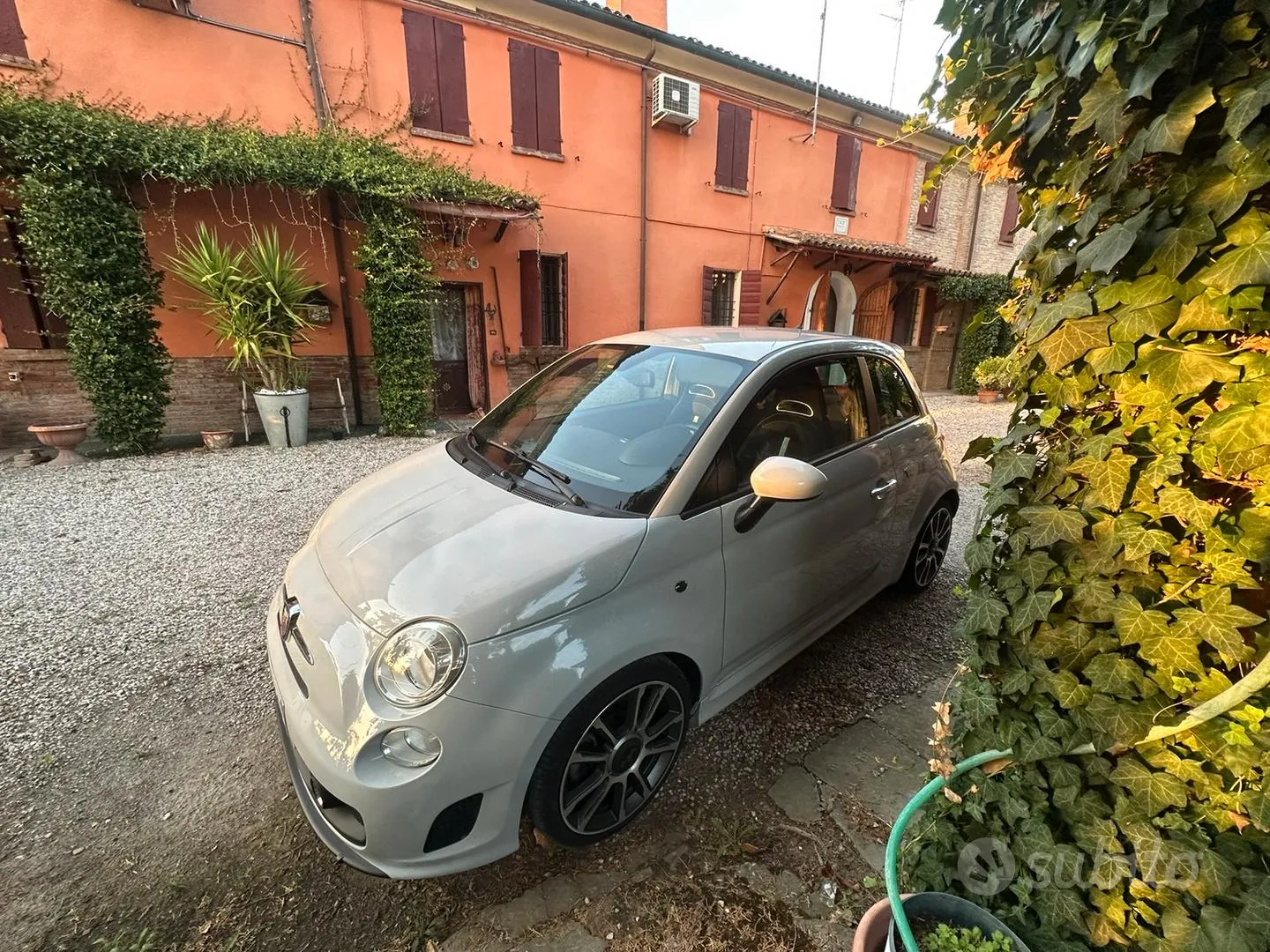 Abarth 500 2014 photo 2