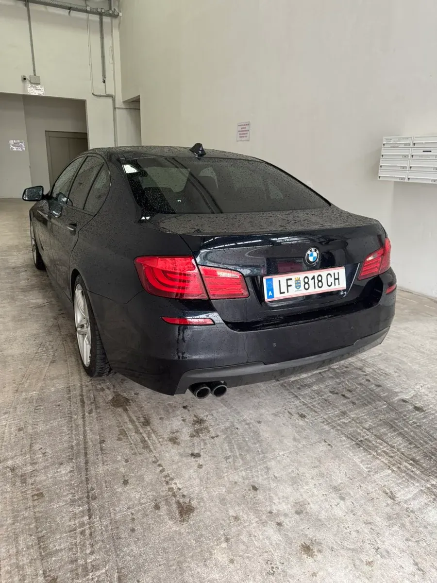 BMW 5 Series 2012 photo 3