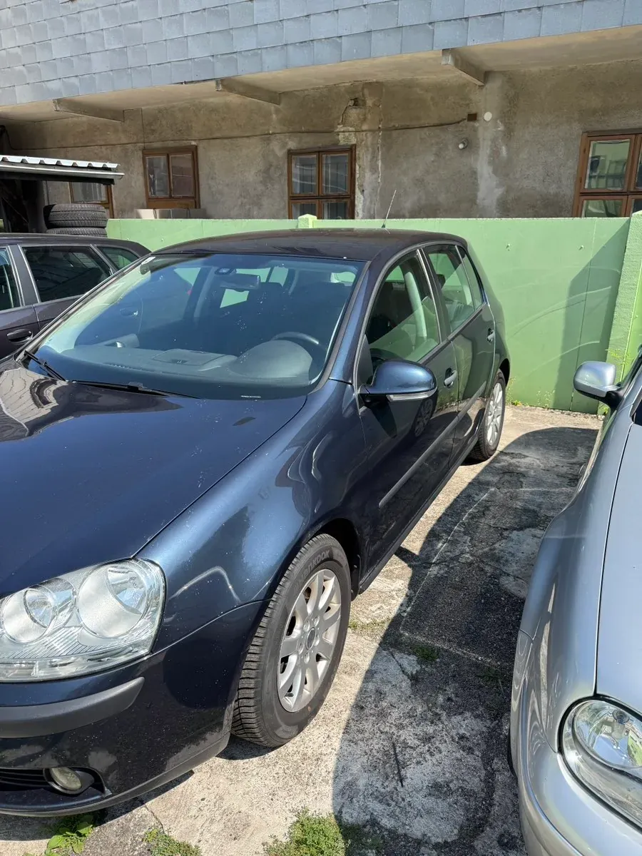Volkswagen Golf 2006 photo 2