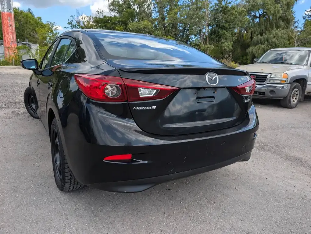 Mazda 3 2014 photo 3