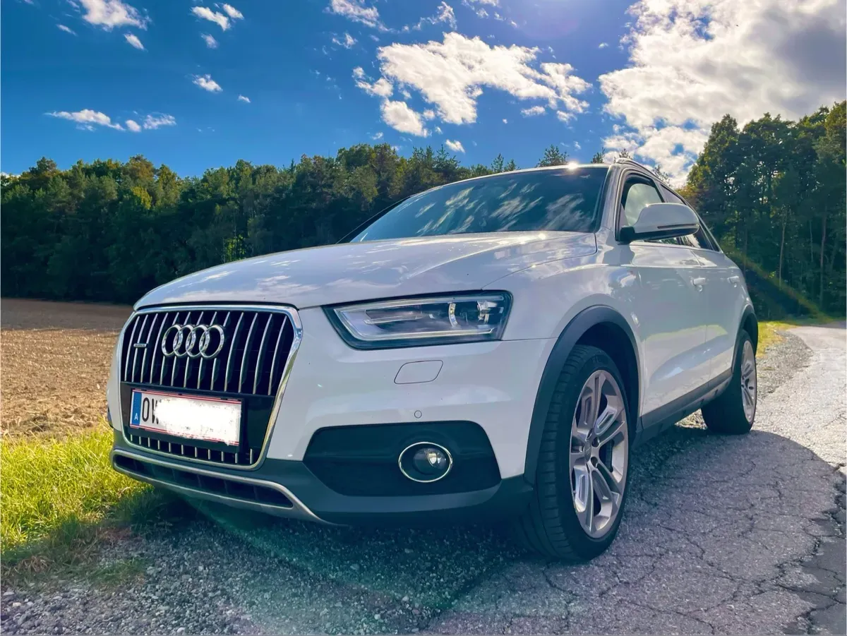 Audi Q3 2013 photo 3