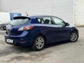 Mazda 3 2012 photo 3