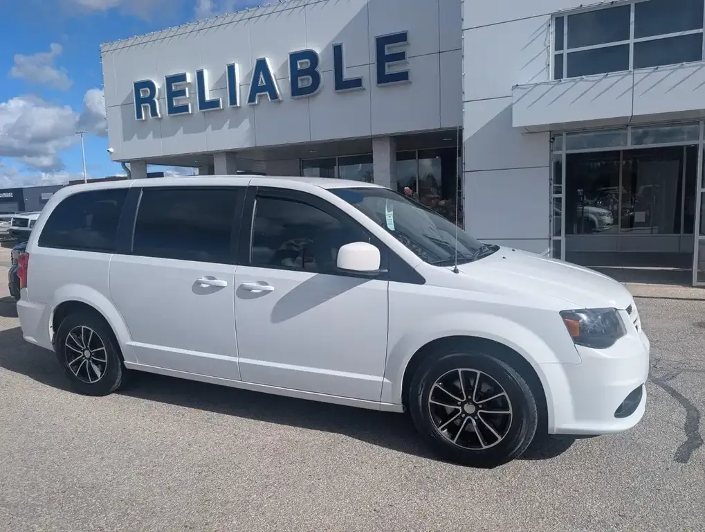 Dodge Grand Caravan 2018 photo 2