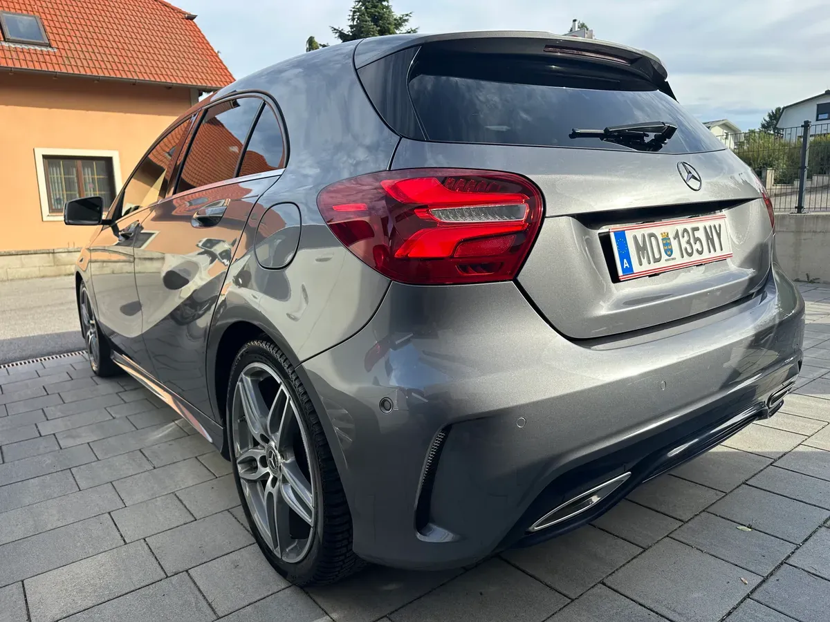 Mercedes-Benz A-Class 2017 photo 3