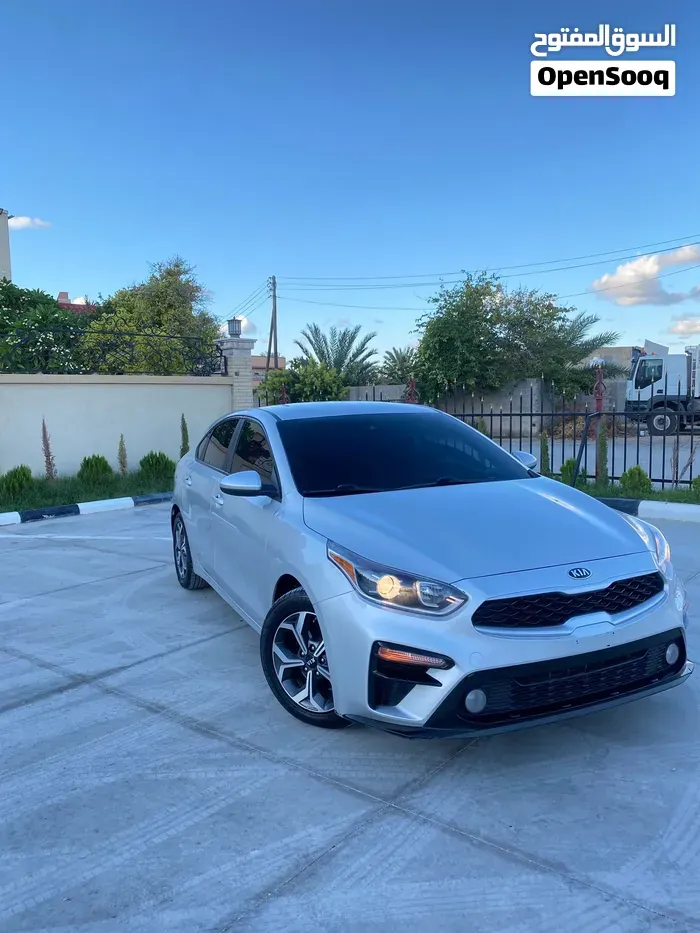 Kia Forte 2021 photo 4