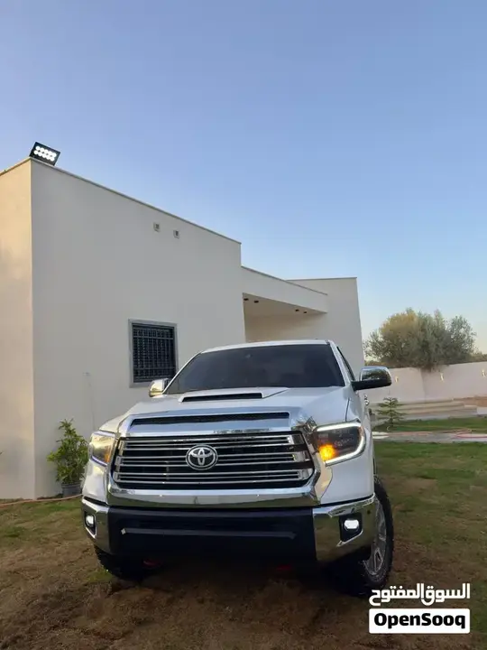 Toyota Tundra 2021 photo 2
