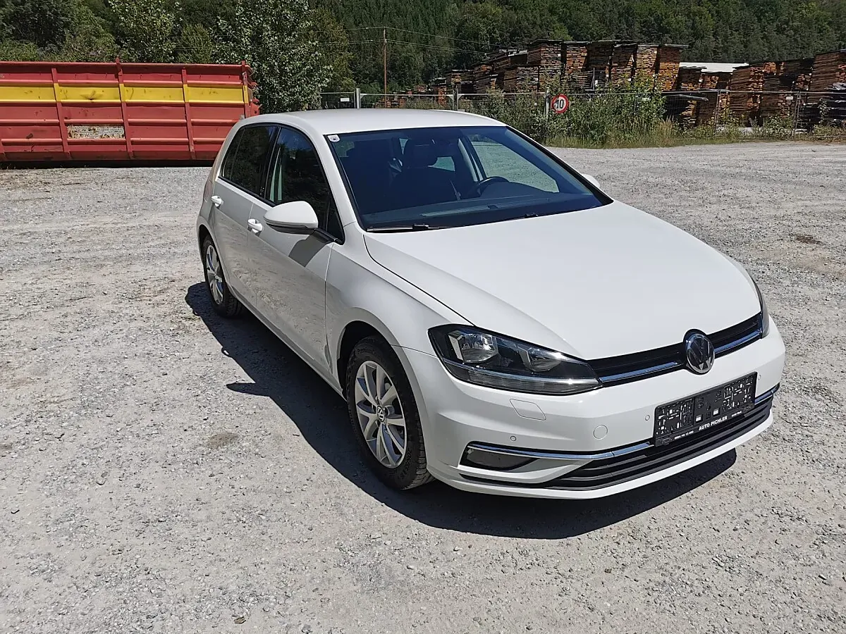 Volkswagen Golf 2018 photo 3