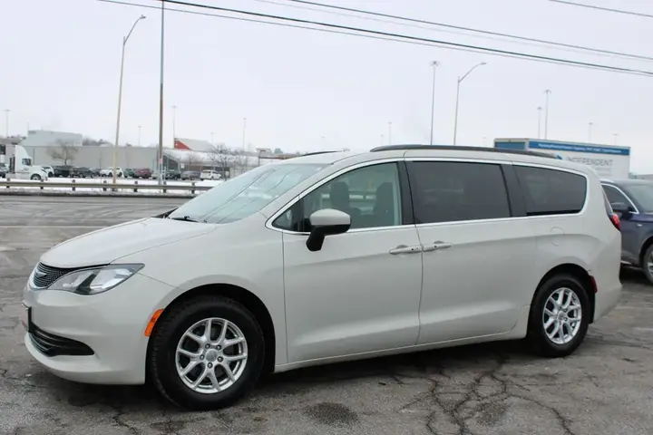 Chrysler Pacifica 2019 photo 3