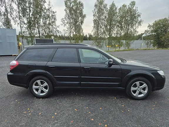 Subaru Outback 2008 photo 4