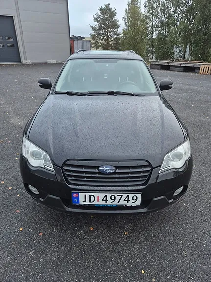 Subaru Outback 2008 photo 2
