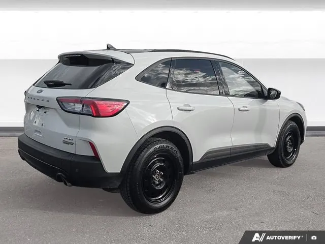 Ford Escape 2022 photo 5