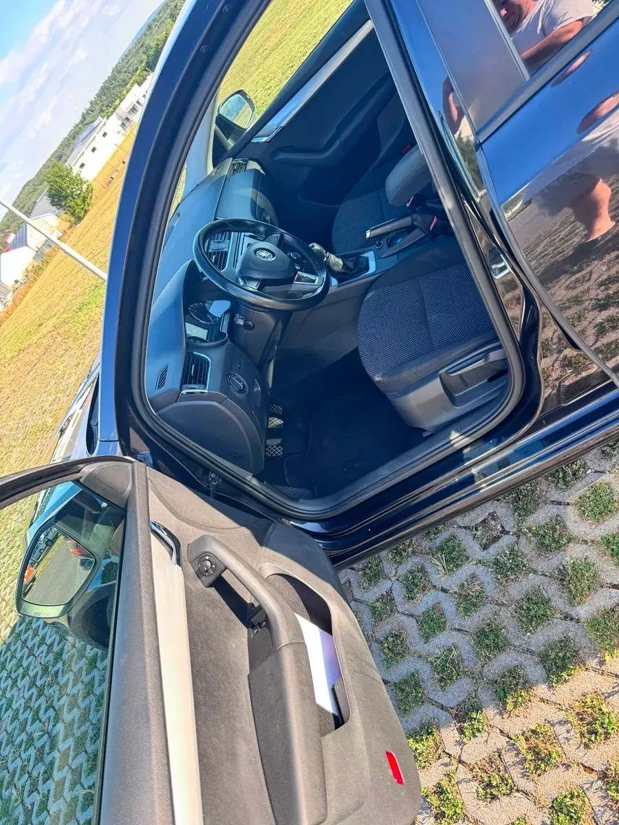 Skoda Octavia 2016 photo 2