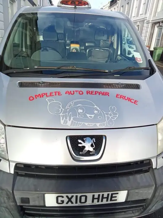 Peugeot Expert 2010 photo 2