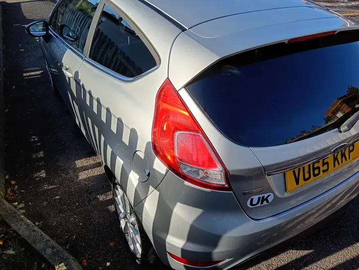Ford Fiesta 2015 photo 3