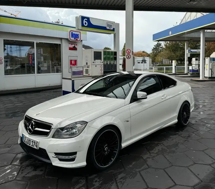 Mercedes-Benz C180 Coupé