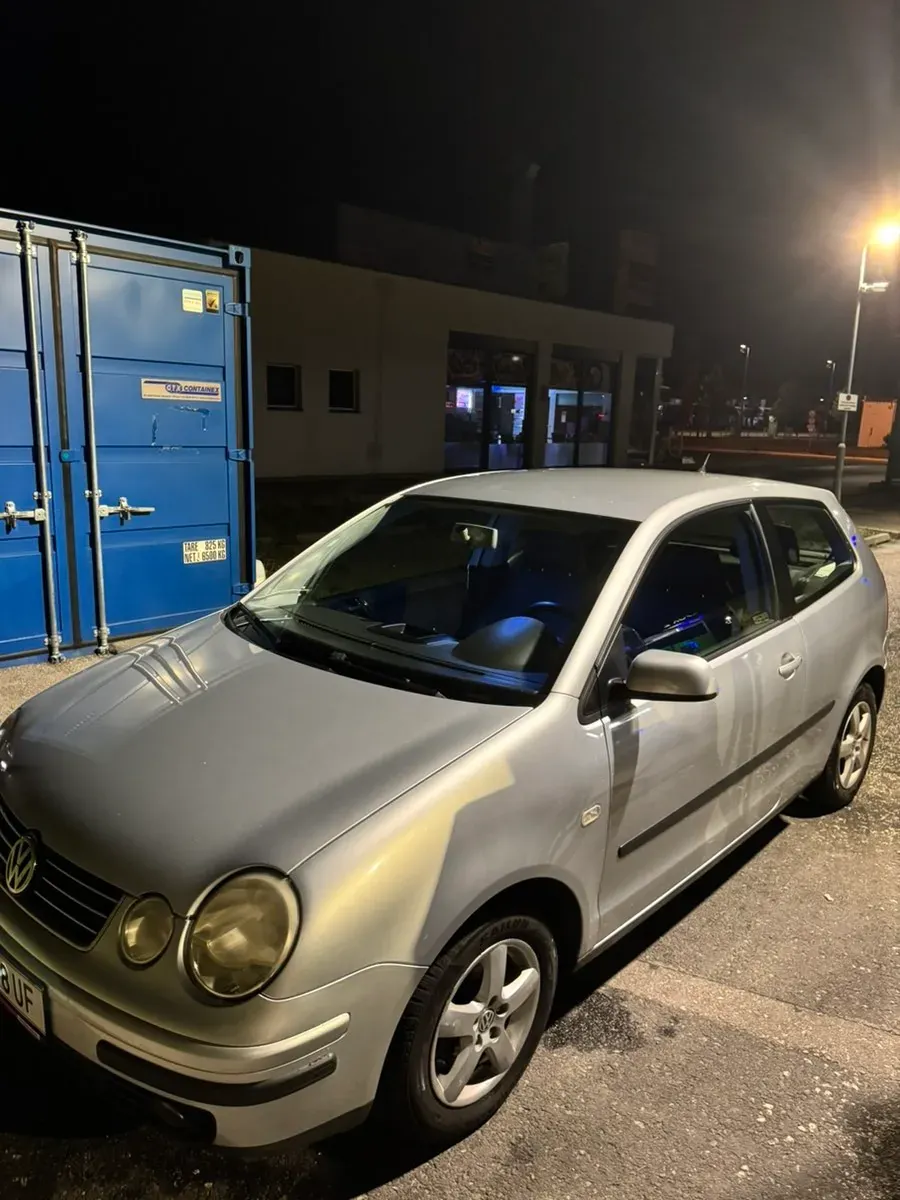 Volkswagen Polo 2003 photo 3